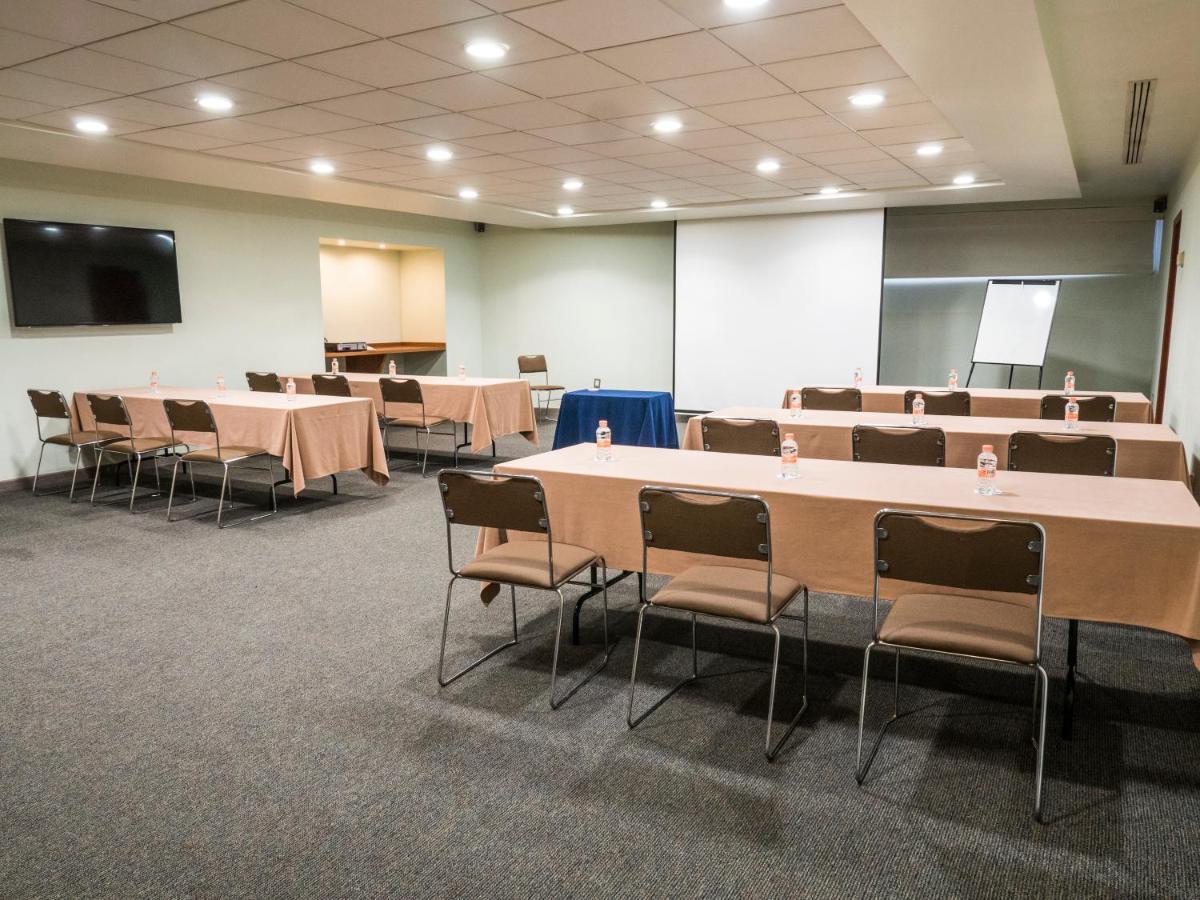Hotel Mercury Inn 케레타로 외부 사진
