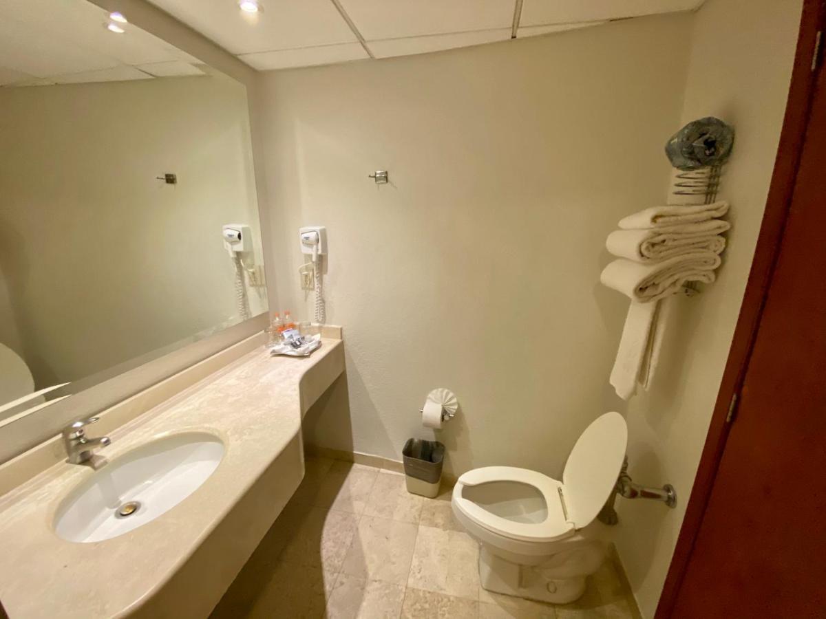 Hotel Mercury Inn 케레타로 외부 사진