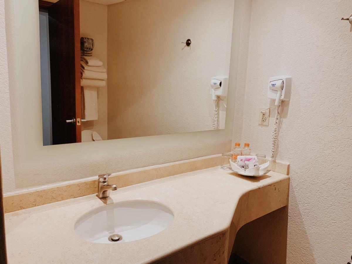 Hotel Mercury Inn 케레타로 외부 사진